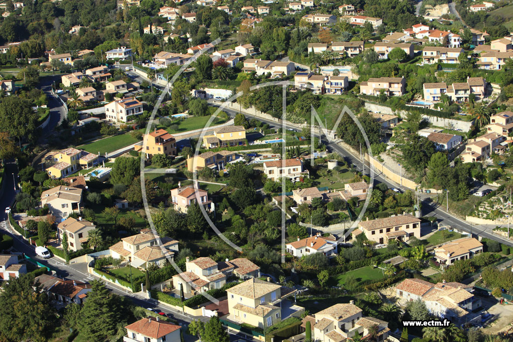 Photo arienne de Cagnes-sur-Mer (Chemin des Travails)