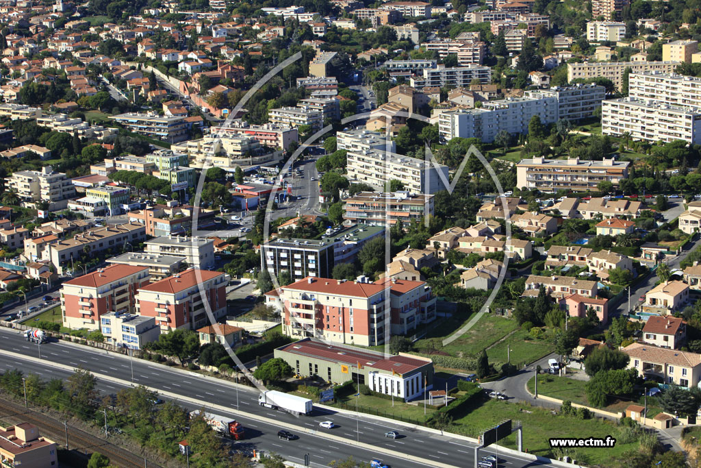 Photo arienne de Cagnes-sur-Mer (Rue des Clmentiniers)