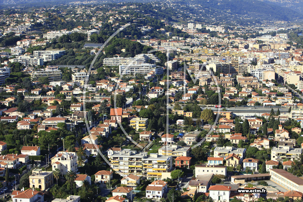 Photo arienne de Saint-Laurent-du-Var (Alle Pasteur)