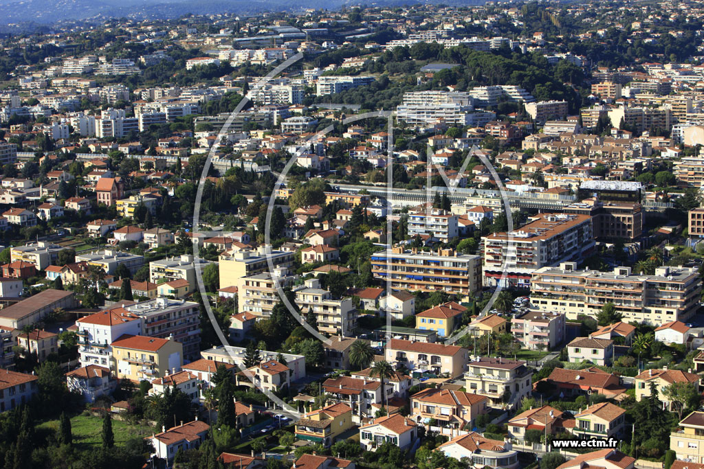 Photo arienne de Saint-Laurent-du-Var (Avenue des Mimosas)