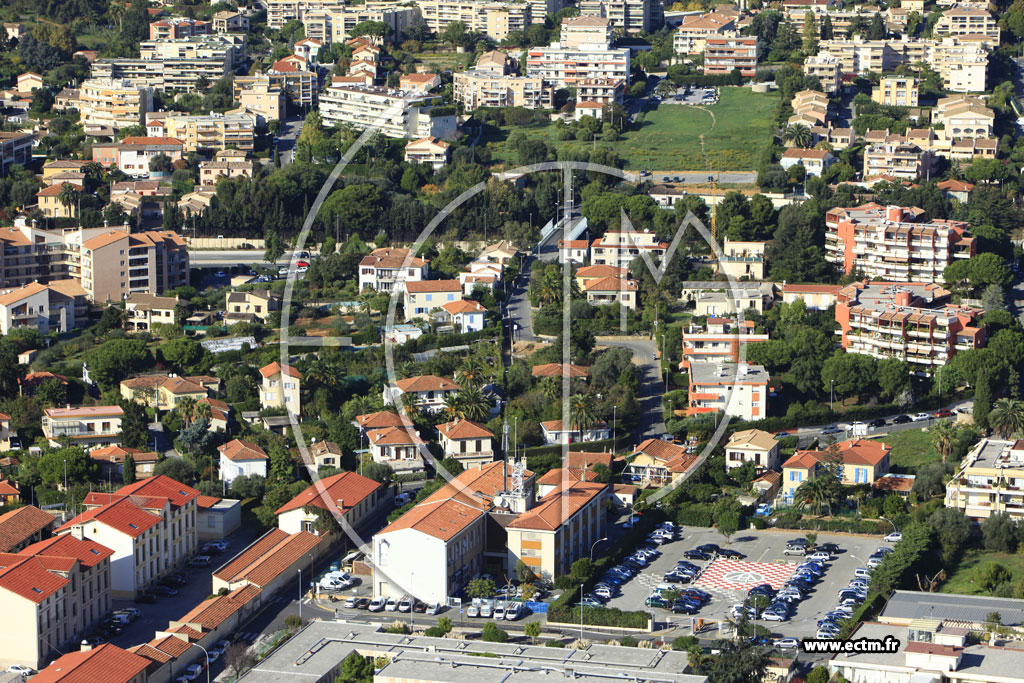 Photo arienne de Saint-Laurent-du-Var (Avenue Pierre Ziller)