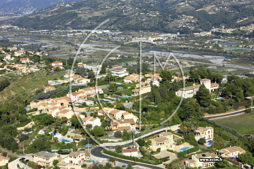 Photo arienne de Saint-Laurent-du-Var (Chemin du Collet Rouge)
