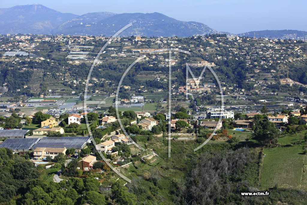 Photo arienne de Saint-Laurent-du-Var (Chemin Fahnestock)