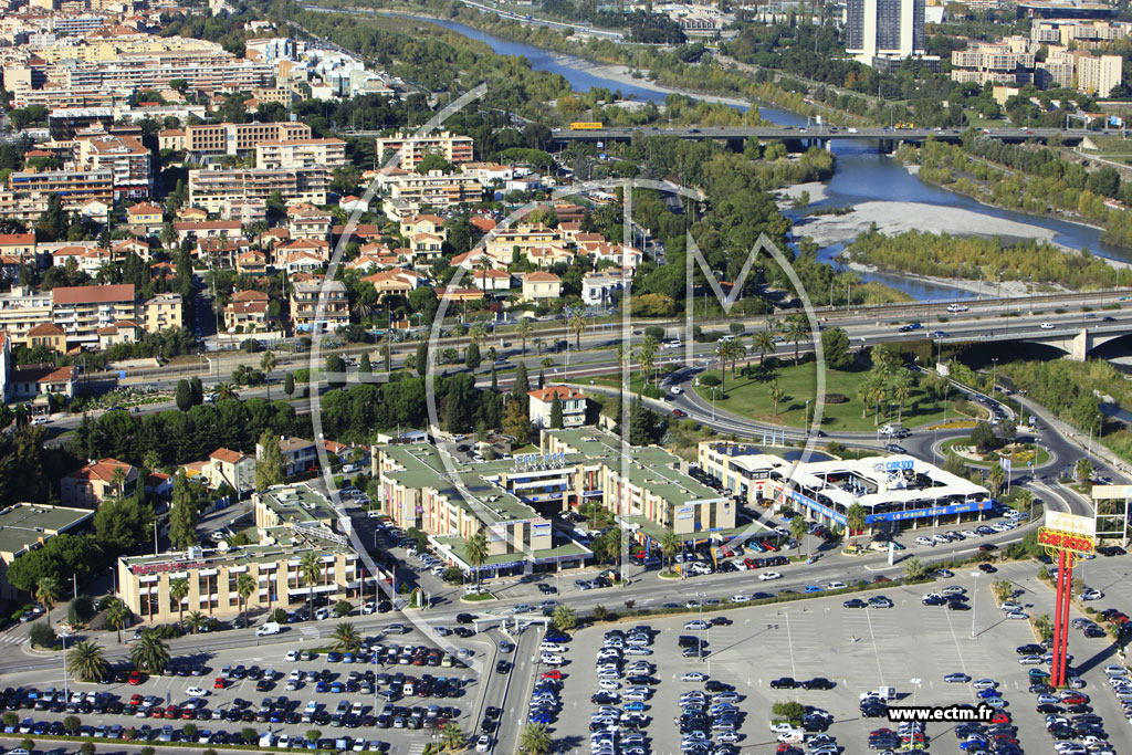 Photo arienne de Saint-Laurent-du-Var (Route du Bord de Mer)