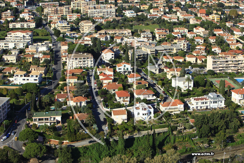 Photo arienne de Saint-Laurent-du-Var (Rue du Plateau Calliste)