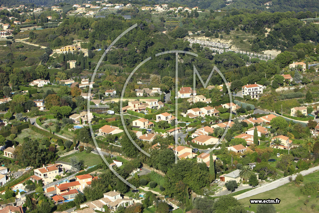 Photo arienne de Saint-Paul (Mas du Louve)