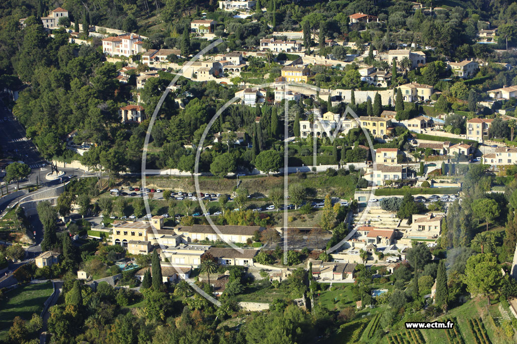 Photo arienne de Saint-Paul (Route des Serres)