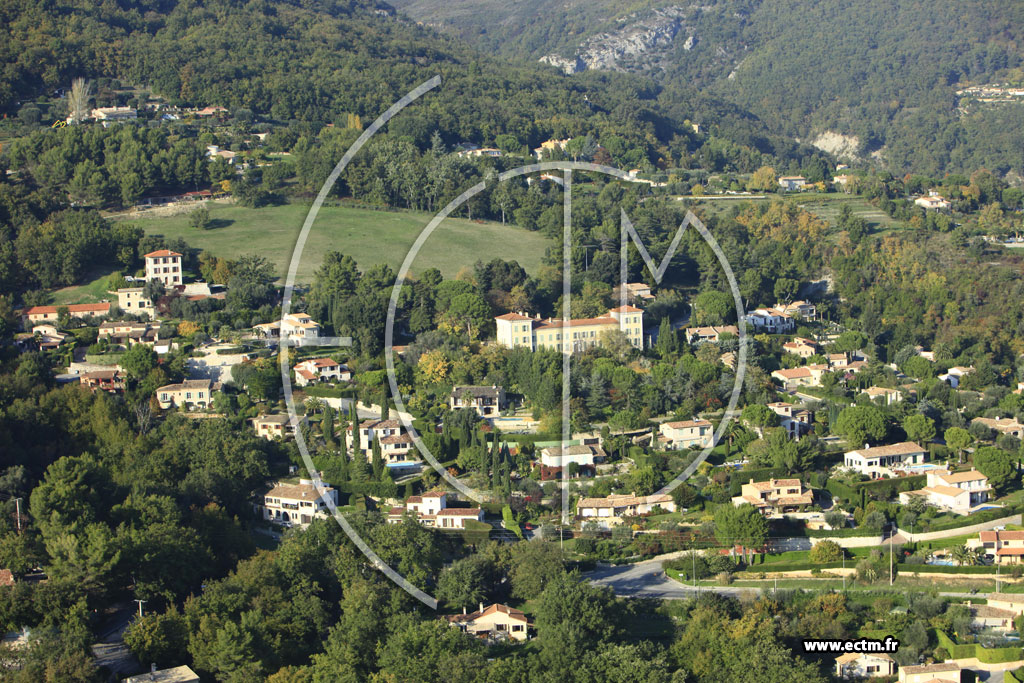 Photo arienne de Vence (Alle des Pins)