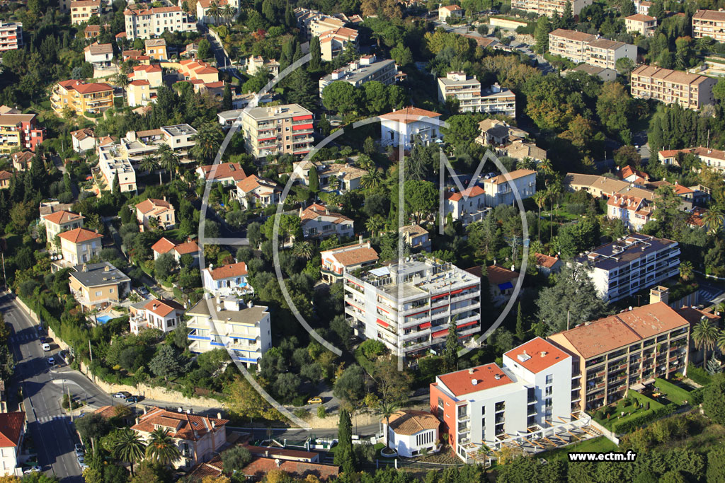 Photo arienne de Vence (Avenue des Allis)