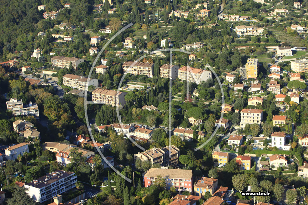 Photo arienne de Vence (Avenue du Marchal Joffre)