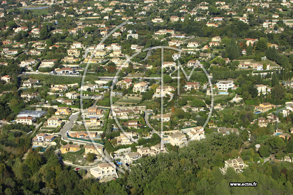 Photo arienne de Vence (Avenue Emile Hugues)