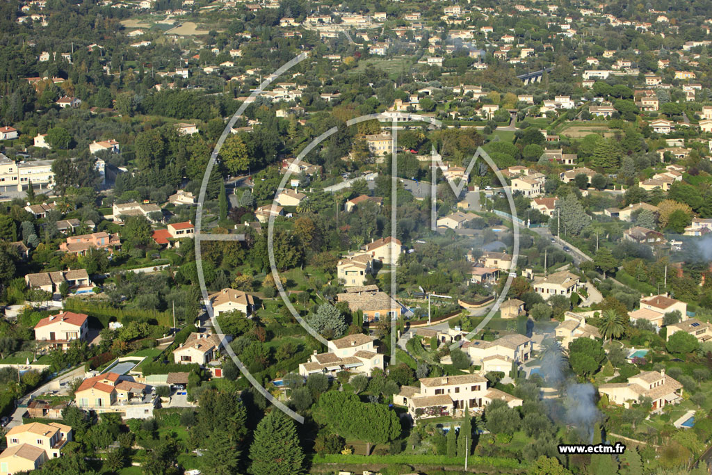 Photo arienne de Vence (Chemin des Roures)