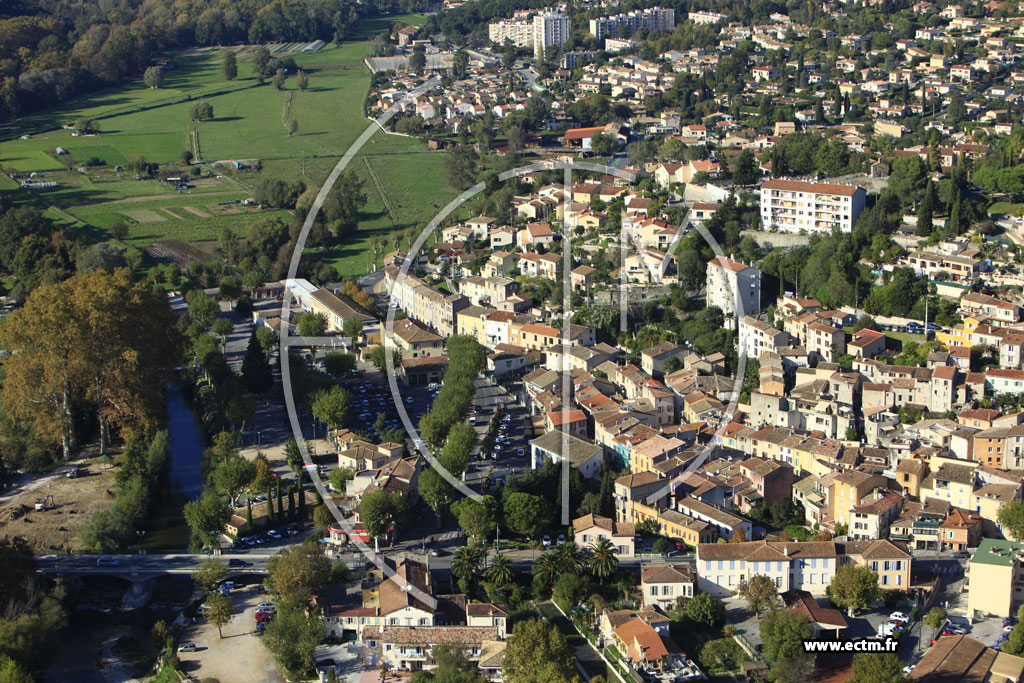 Photo arienne de Villeneuve-Loubet