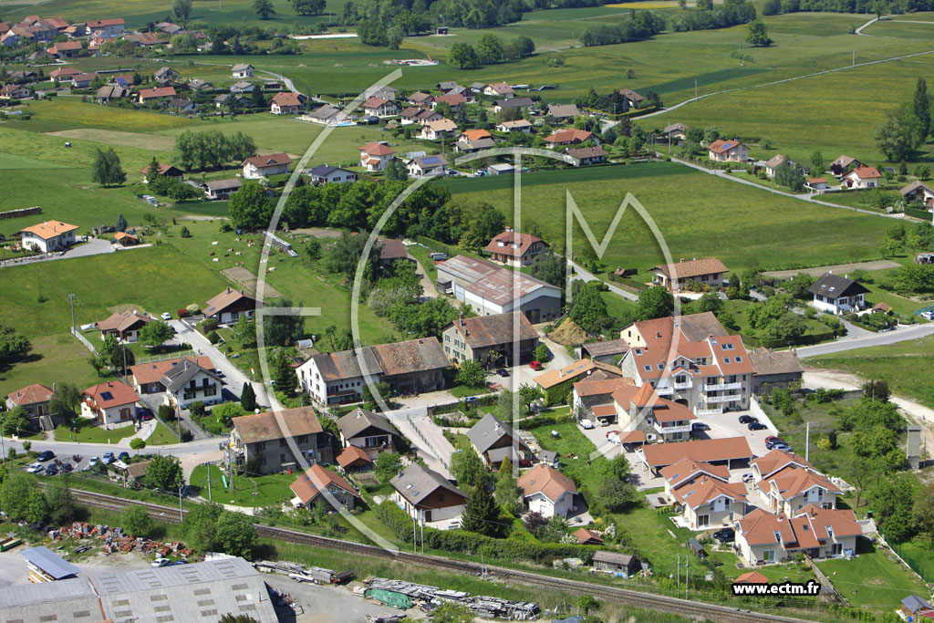 Photo arienne de Bons-en-Chablais (Chez Moachon)