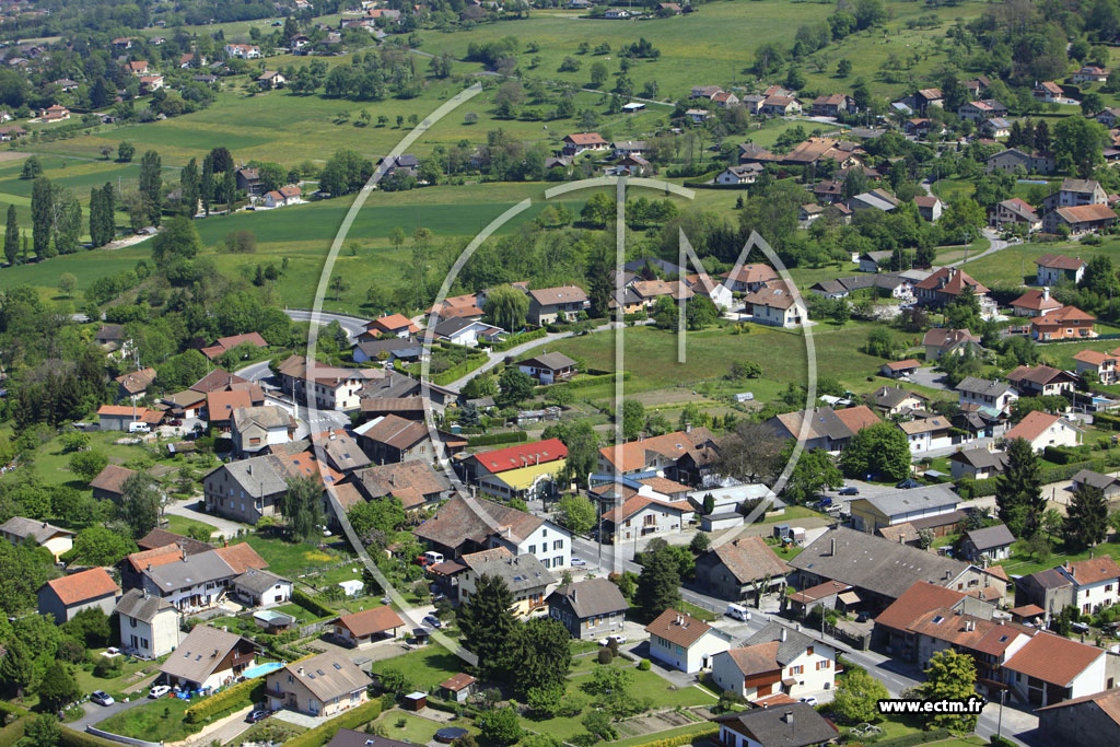 Photo arienne de Bons-en-Chablais (Langin)