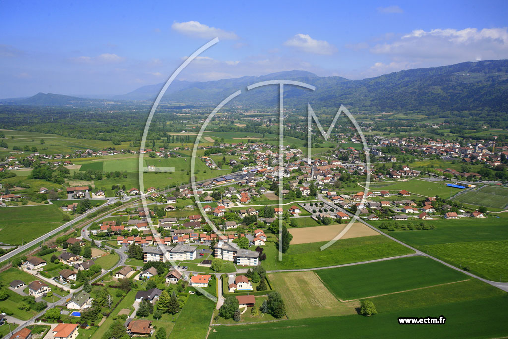 Photo arienne de Bons-en-Chablais (Saint-Didier)