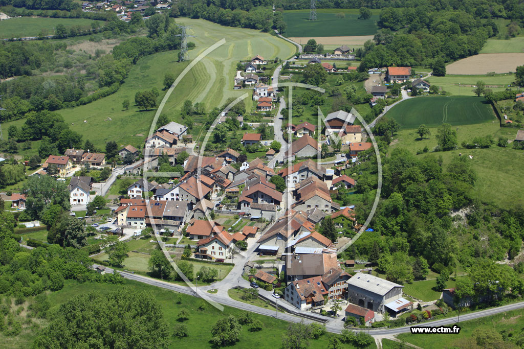Photo arienne de Perrignier (Brcorens)