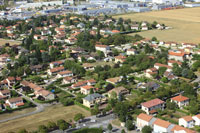 69780 Mions - photo - Mions (Avenue des Tilleuls)