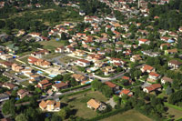 Photos de Saint-Laurent-de-Mure (Rue Victor Broizat)