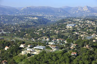 06800 Cagnes sur Mer - photo - Cagnes-sur-Mer (Avenue des Alpes)