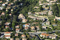 06800 Cagnes sur Mer - photo - Cagnes-sur-Mer (Avenue des Tuilires)