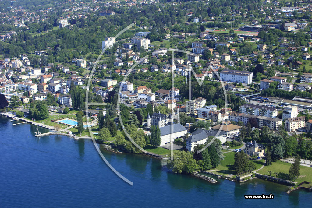 Photo arienne de Evian-les-Bains