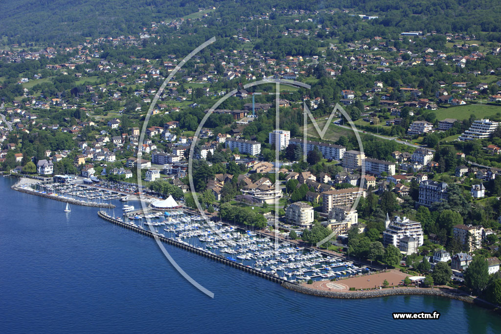 Photo arienne de Evian-les-Bains