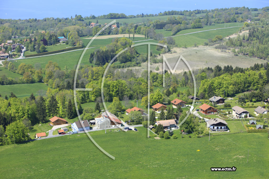 Photo arienne de Saint-Paul-en-Chablais (La Jointe)