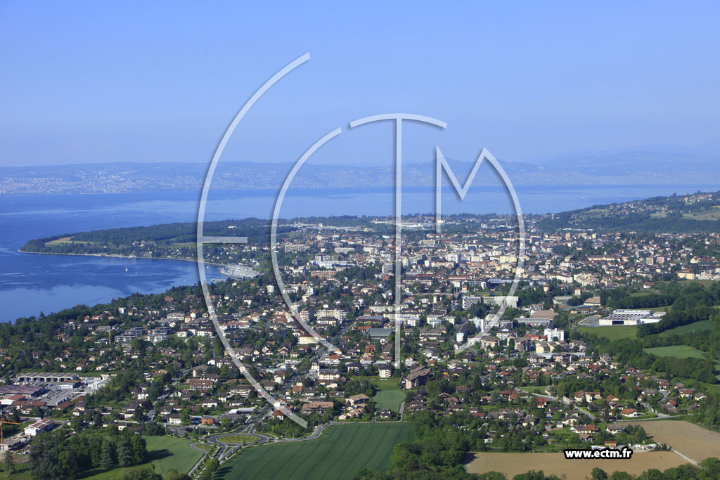 Photo arienne de Thonon-les-Bains