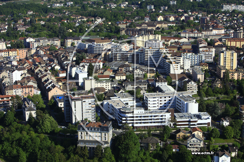 Photo arienne de Thonon-les-Bains