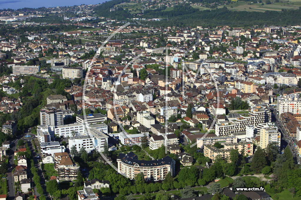 Photo arienne de Thonon-les-Bains