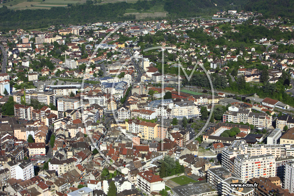 Photo arienne de Thonon-les-Bains