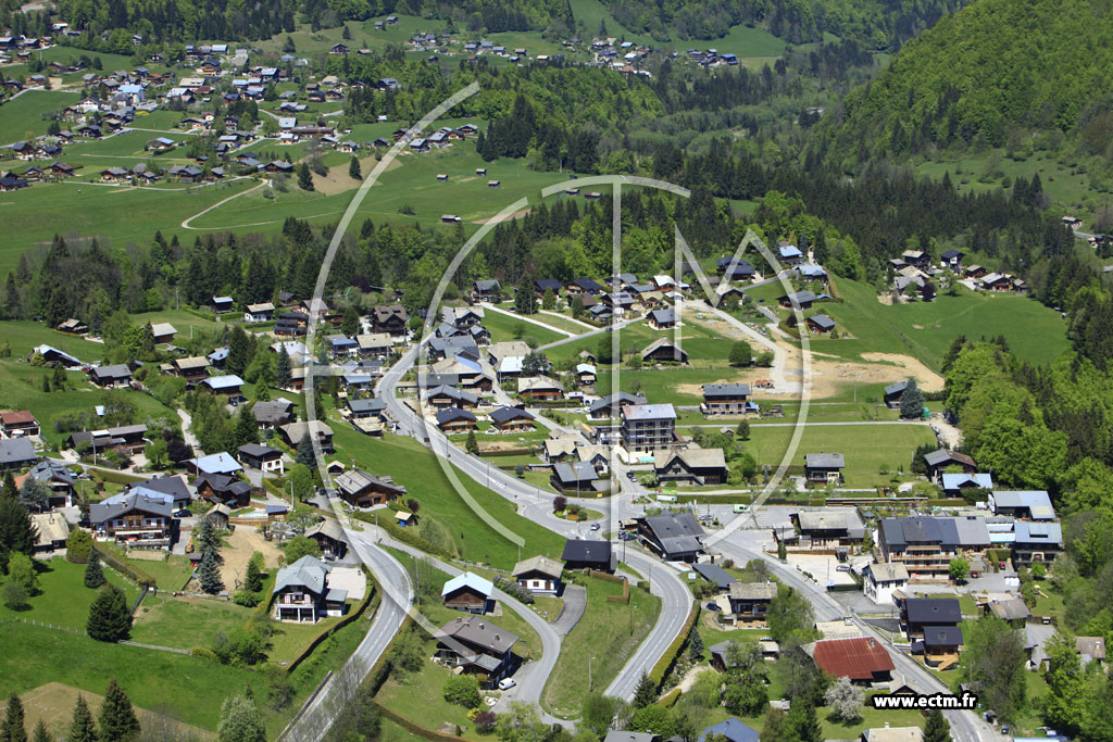 Photo arienne de Morzine (Pied-de-la-Plagne)