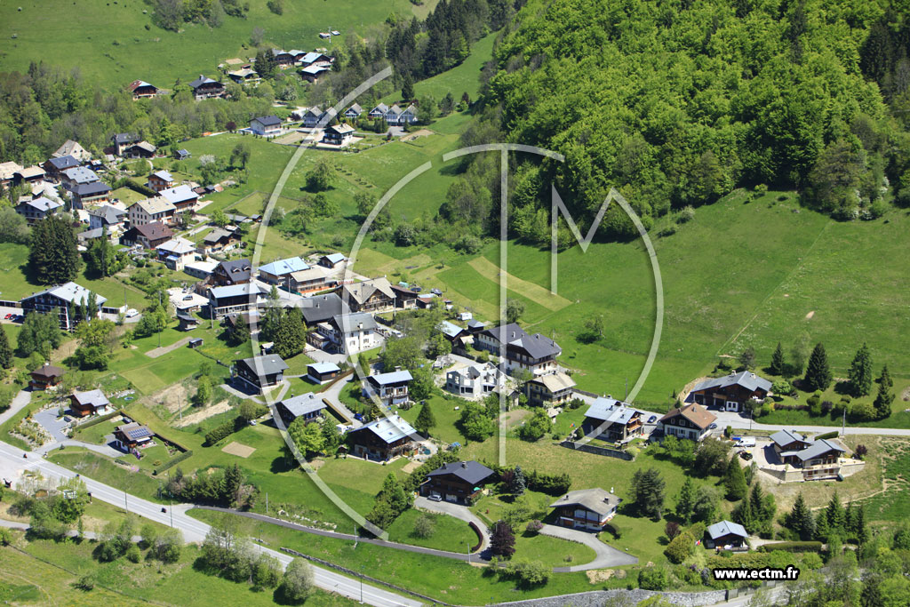 Photo arienne de Saint-Jean-d'Aulps
