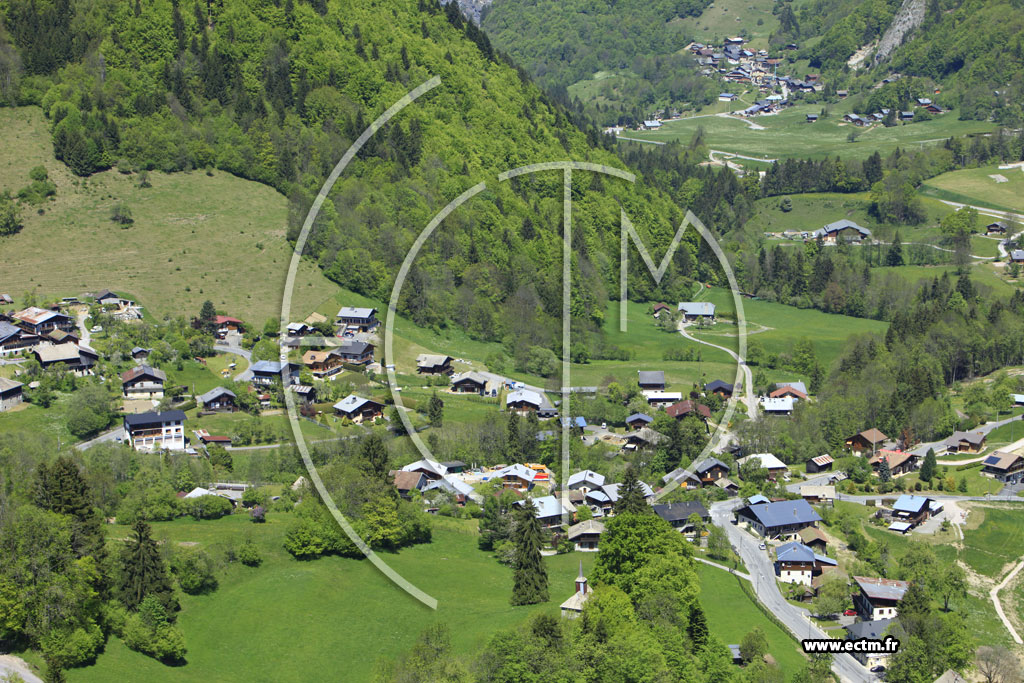 Photo arienne de Saint-Jean-d'Aulps (Les Mouilles)