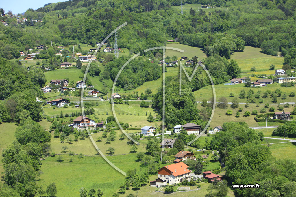 Photo arienne de Chtillon-sur-Cluses (Le Clos d'Aulph)