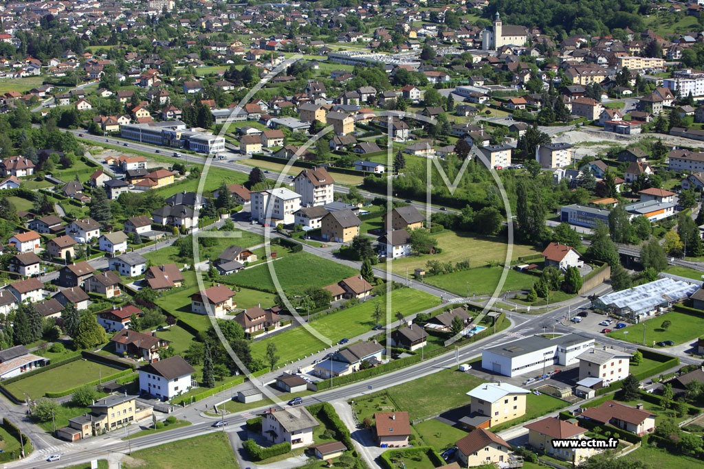 Photo arienne de Marnaz (Avenue du Stade)