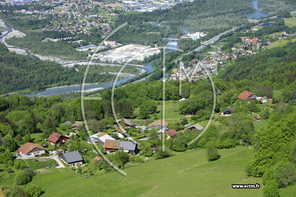 Photo arienne de Mont-Saxonnex (Chamoules)