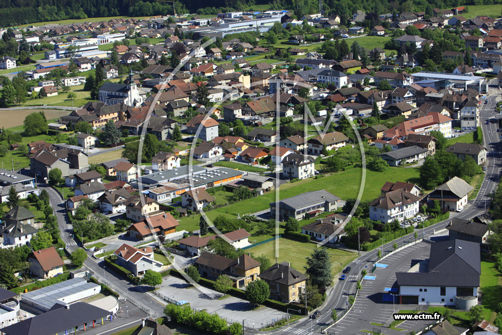 Photo arienne de Scionzier (Avenue de la Route Blanche)