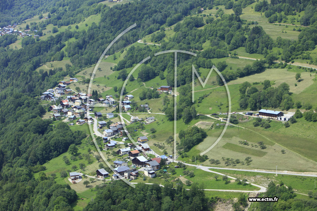 Photo arienne de La Lchre (Le Villaret)