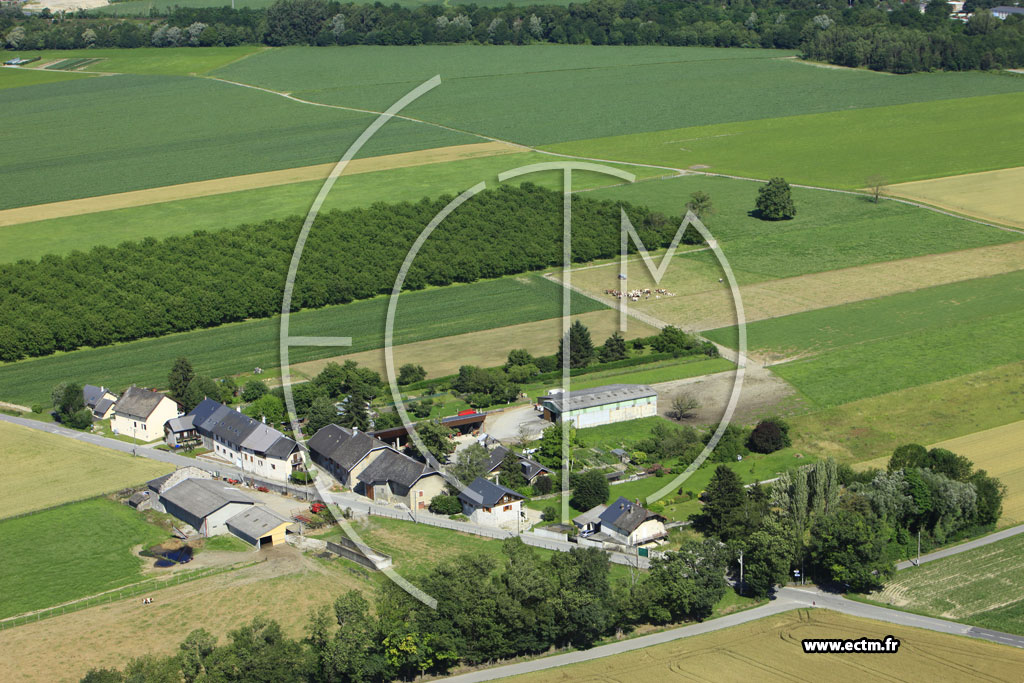 Photo arienne de Francin (Le Plan)