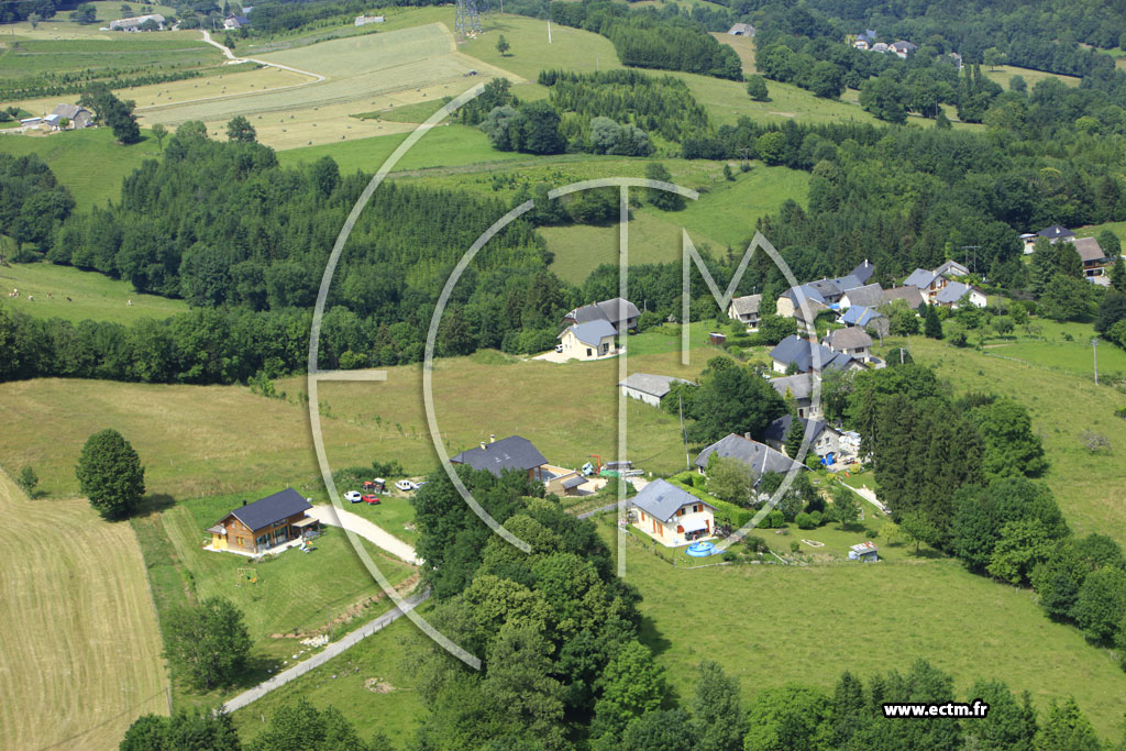 Photo arienne de Saint-Thibaud-de-Couz (Hauteville)