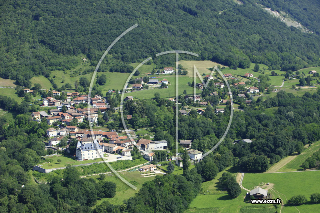 Photo arienne de Saint-Vincent-de-Mercuze (Montalieu)