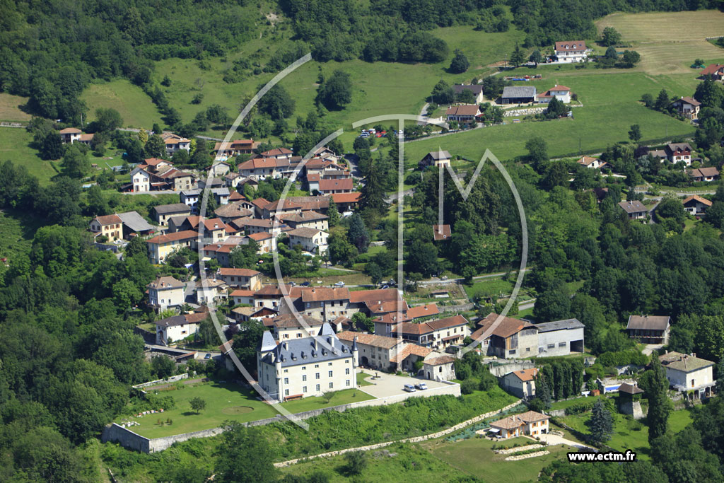 Photo arienne de Saint-Vincent-de-Mercuze (Montalieu)