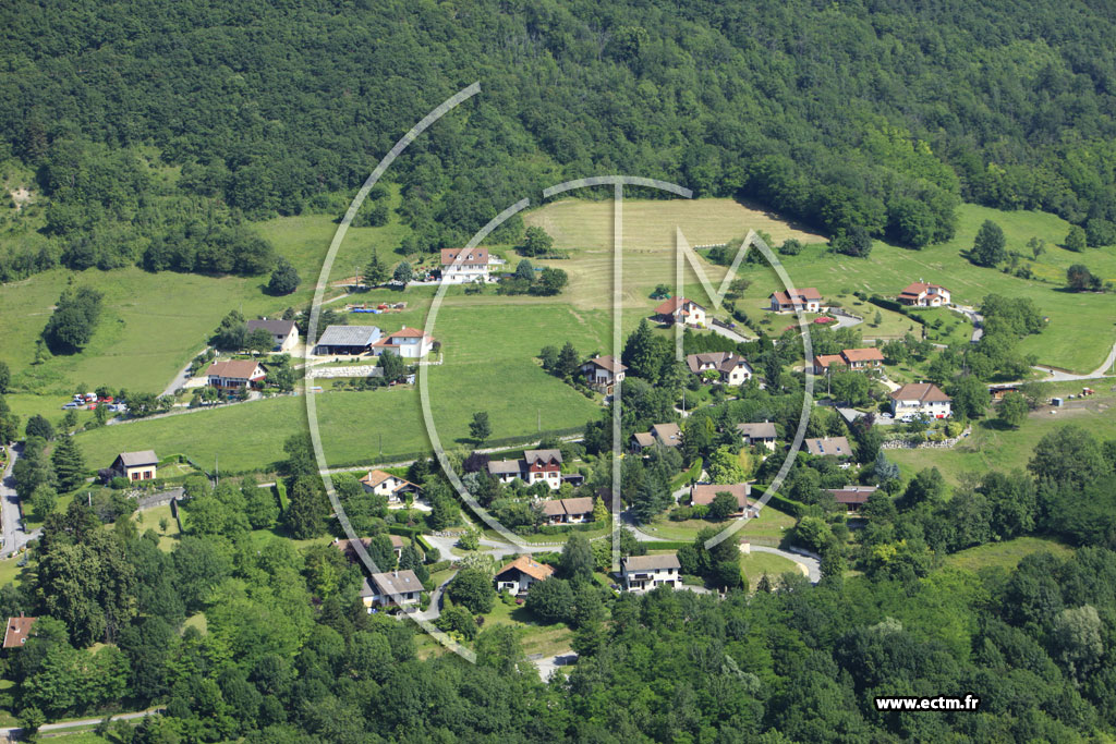 Photo arienne de Saint-Vincent-de-Mercuze (Montalieu)