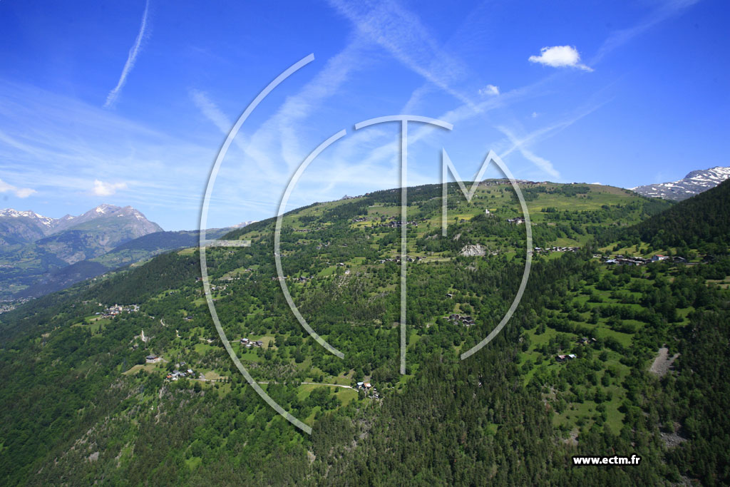 Photo arienne de Montvalezan