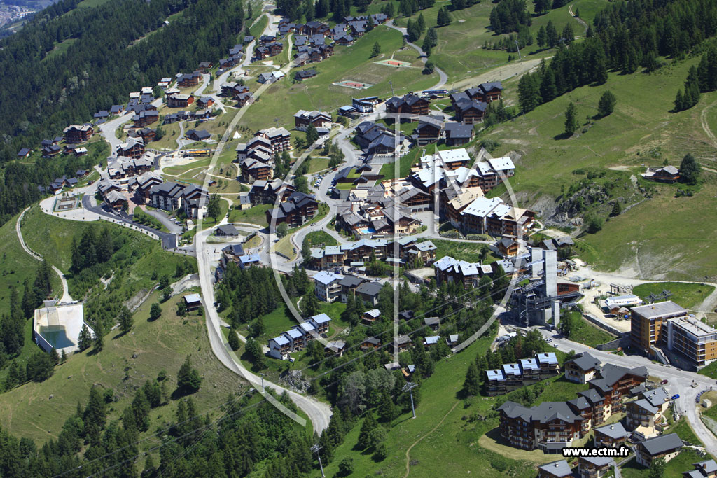 Photo arienne de Peisey-Vallandry