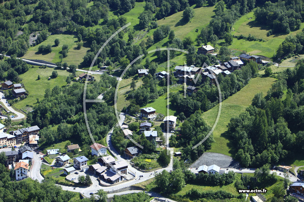 Photo arienne de Sainte-Foy-Tarentaise
