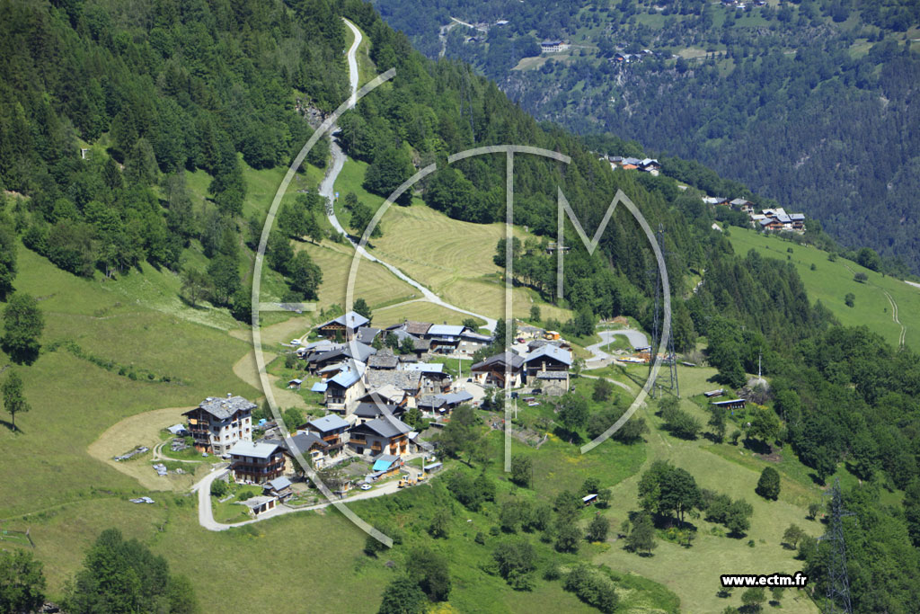 Photo arienne de Villaroger (Le Planay)