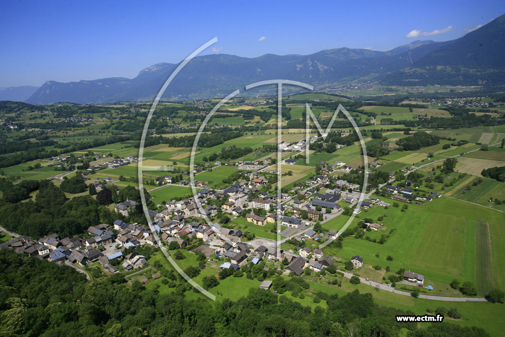 Photo arienne de Chamoux-sur-Gelon
